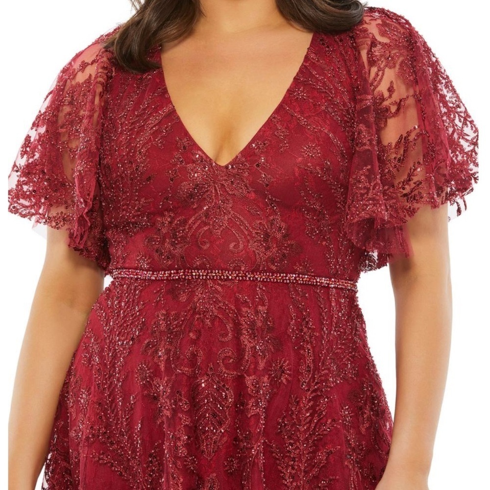 Mac Duggal Fabulouss Plus 20W Burgundy Lace Embroidered Butterfly Sleeve Dress - Picture 3 of 8